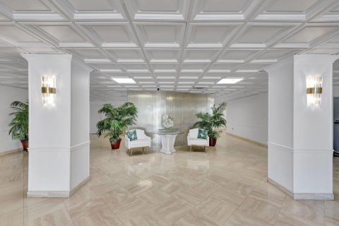 Copropriété à vendre à Palm Beach, Floride: 2 chambres, 134.52 m2 № 1175056 - photo 7