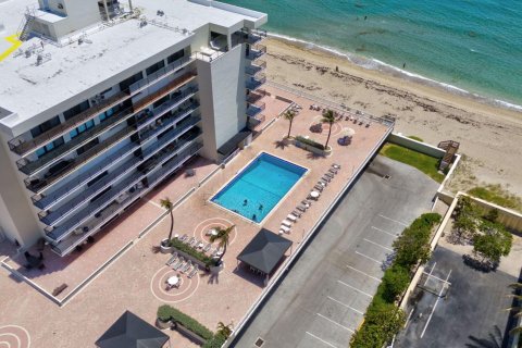 Copropriété à vendre à Palm Beach, Floride: 2 chambres, 134.52 m2 № 1175056 - photo 3