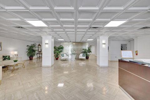 Copropriété à vendre à Palm Beach, Floride: 2 chambres, 134.52 m2 № 1175056 - photo 6