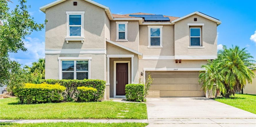 Casa en Kissimmee, Florida 5 dormitorios, 335.1 m2 № 1334285