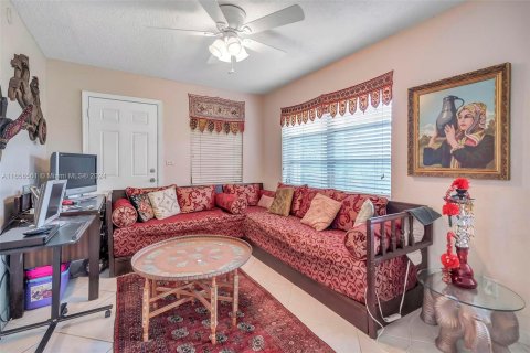 Casa en venta en Tamarac, Florida, 2 dormitorios, 146.69 m2 № 1358600 - foto 15