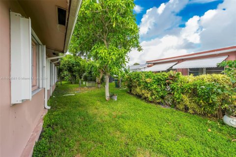 Casa en venta en Tamarac, Florida, 2 dormitorios, 146.69 m2 № 1358600 - foto 24