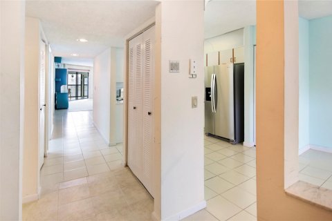 Condominio en venta en Tamarac, Florida, 2 dormitorios, 139.35 m2 № 1177453 - foto 18