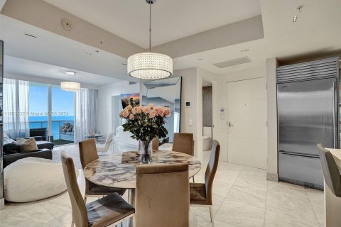 Copropriété à vendre à Sunny Isles Beach, Floride: 2 chambres, 152.64 m2 № 1345229 - photo 28