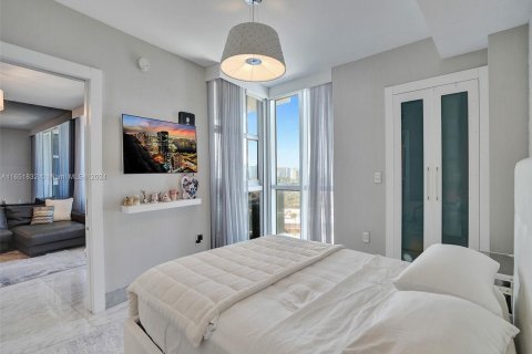 Copropriété à vendre à Sunny Isles Beach, Floride: 2 chambres, 152.64 m2 № 1345229 - photo 21