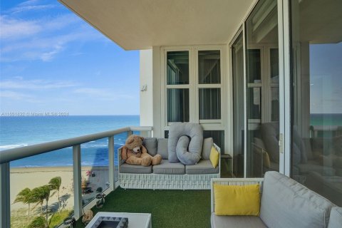 Copropriété à vendre à Sunny Isles Beach, Floride: 2 chambres, 152.64 m2 № 1345229 - photo 8