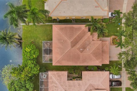 Villa ou maison à vendre à Miramar, Floride: 4 chambres, 240.62 m2 № 1345281 - photo 30