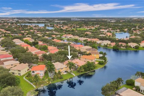 Casa en venta en Miramar, Florida, 4 dormitorios, 240.62 m2 № 1345281 - foto 29