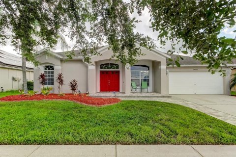 Villa ou maison à vendre à Wesley Chapel, Floride: 4 chambres, 280.19 m2 № 1322046 - photo 1