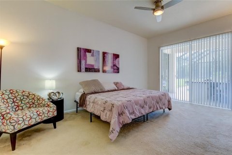 Casa en venta en Wesley Chapel, Florida, 4 dormitorios, 280.19 m2 № 1322046 - foto 6