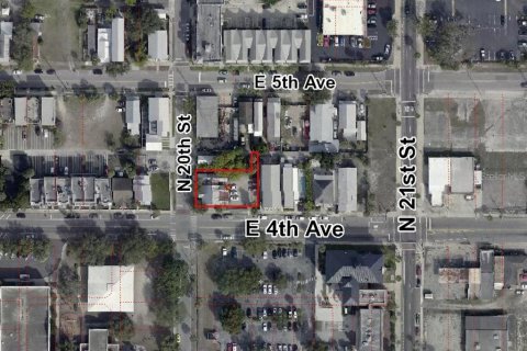 Propiedad comercial en alquiler en Tampa, Florida, 302.21 m2 № 405925 - foto 3