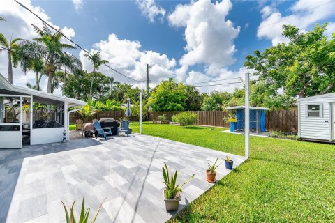 Casa en venta en Miami, Florida, 3 dormitorios, 113.71 m2 № 1316523 - foto 18