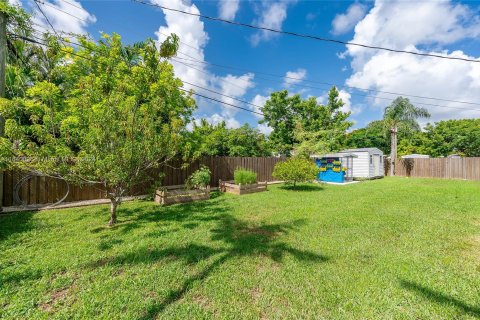 Villa ou maison à vendre à Miami, Floride: 3 chambres, 113.71 m2 № 1316523 - photo 15