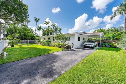 Villa ou maison à vendre à Miami, Floride: 3 chambres, 113.71 m2 № 1316523 - photo 6