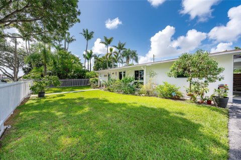 Villa ou maison à vendre à Miami, Floride: 3 chambres, 113.71 m2 № 1316523 - photo 4