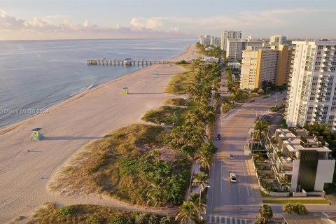 Touwnhouse à vendre à Pompano Beach, Floride: 4 chambres, 336.68 m2 № 1171858 - photo 12