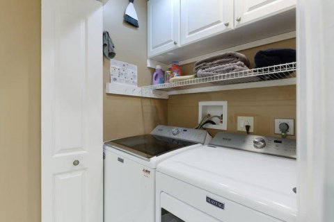 Condo in Jupiter, Florida, 2 bedrooms  № 1080804 - photo 23