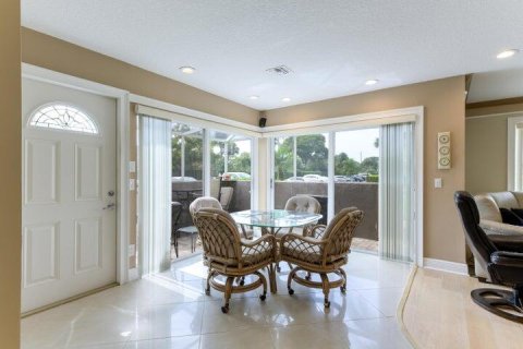 Condo in Jupiter, Florida, 2 bedrooms  № 1080804 - photo 25