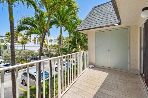 Copropriété à vendre à Palm Beach, Floride: 2 chambres, 130.43 m2 № 1168642 - photo 11