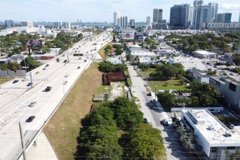 Terreno en venta en Miami, Florida № 886062 - foto 10