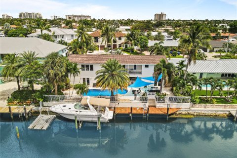 Casa en venta en Lighthouse Point, Florida, 5 dormitorios, 408.86 m2 № 1400323 - foto 1