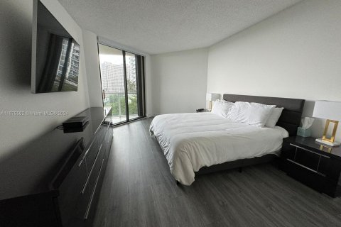 Condominio en venta en Aventura, Florida, 2 dormitorios, 140.1 m2 № 1400327 - foto 17