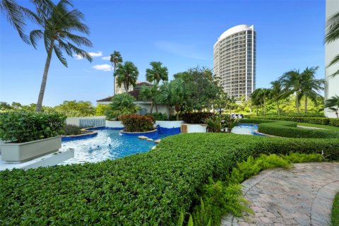 Condominio en venta en Aventura, Florida, 2 dormitorios, 140.1 m2 № 1400327 - foto 25