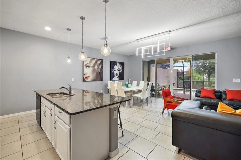 Adosado en venta en Davenport, Florida, 4 dormitorios, 202.9 m2 № 1288808 - foto 6