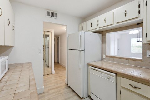Condominio en venta en Deerfield Beach, Florida, 2 dormitorios, 96.62 m2 № 1092829 - foto 9