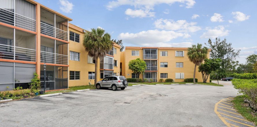 Condominio en Deerfield Beach, Florida, 2 dormitorios  № 1092829