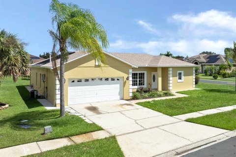 Villa ou maison à vendre à Kissimmee, Floride: 4 chambres, 163.32 m2 № 1350823 - photo 28