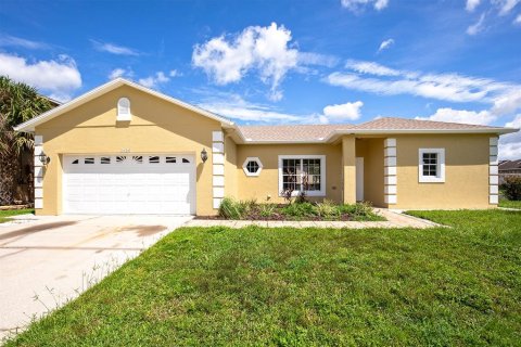 Villa ou maison à vendre à Kissimmee, Floride: 4 chambres, 163.32 m2 № 1350823 - photo 1