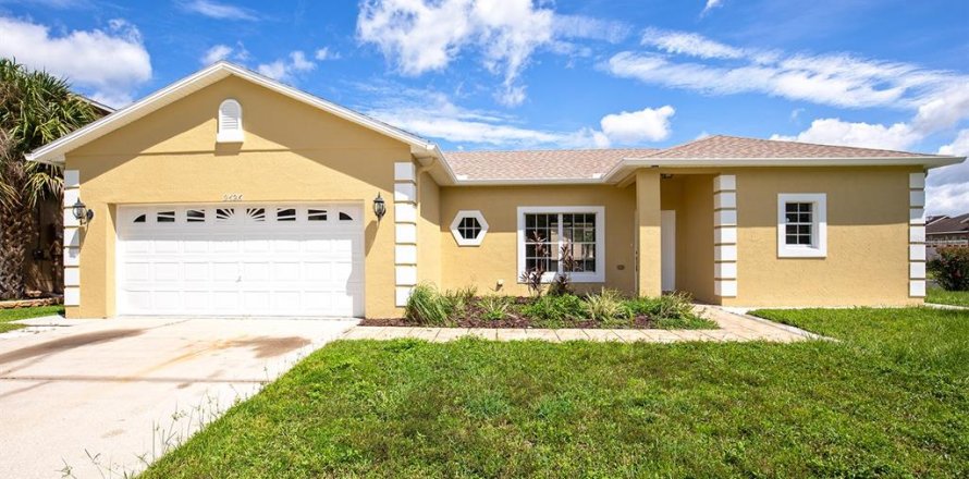 House in Kissimmee, Florida 4 bedrooms, 163.32 sq.m. № 1350823