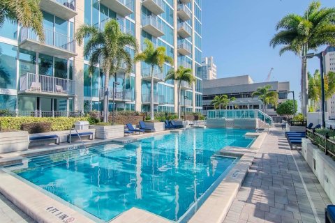 Condo in Tampa, Florida, 1 bedroom  № 1252539 - photo 28