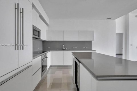 Condominio en venta en Miami, Florida, 2 dormitorios, 127.28 m2 № 1403114 - foto 4