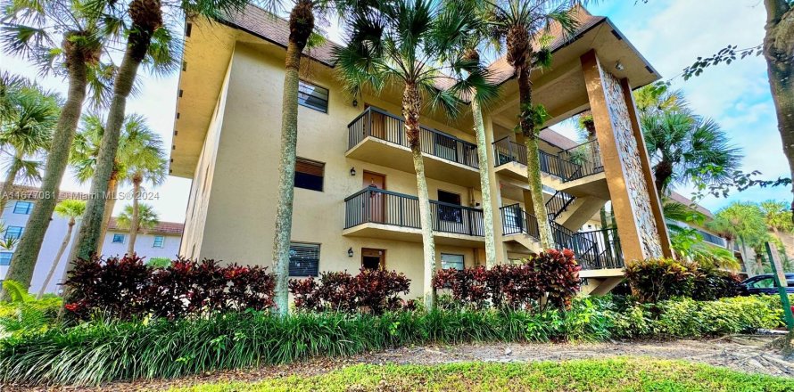 Condo à Tamarac, Floride, 2 chambres  № 1403068