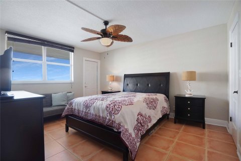 Condo in Hillsboro Beach, Florida, 2 bedrooms  № 1162073 - photo 21