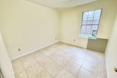 Immobilier commercial à louer à Jacksonville, Floride: 89 m2 № 771391 - photo 11