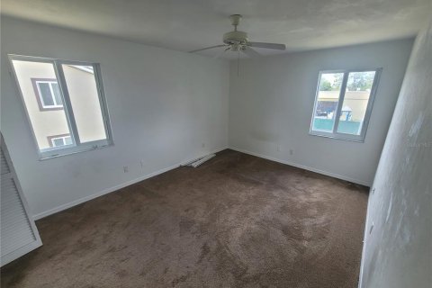 Copropriété à vendre à Punta Gorda, Floride: 2 chambres, 97.18 m2 № 1260374 - photo 12