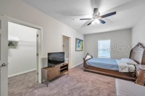 Townhouse in Temple Terrace, Florida 2 bedrooms, 139.73 sq.m. № 1085018 - photo 11