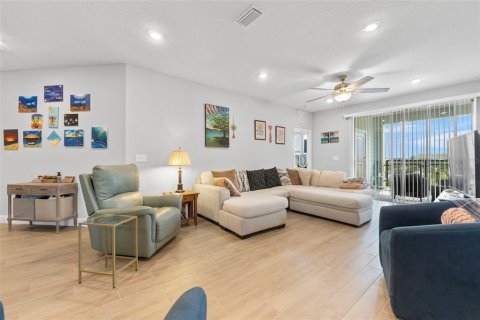 Copropriété à vendre à Orlando, Floride: 2 chambres, 143.91 m2 № 1307230 - photo 8