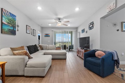 Condo in Orlando, Florida, 2 bedrooms  № 1307230 - photo 9