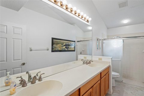 Condo in New Port Richey, Florida, 2 bedrooms  № 1301802 - photo 25