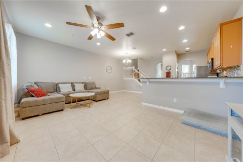 Touwnhouse à vendre à Orlando, Floride: 3 chambres, 136.75 m2 № 1309030 - photo 10