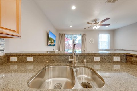 Adosado en venta en Orlando, Florida, 3 dormitorios, 136.75 m2 № 1309030 - foto 16