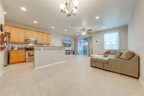 Touwnhouse à vendre à Orlando, Floride: 3 chambres, 136.75 m2 № 1309030 - photo 8