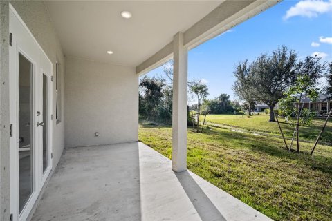 Villa ou maison à vendre à Punta Gorda, Floride: 4 chambres, 178.74 m2 № 990740 - photo 24