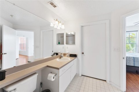 Copropriété à vendre à Orlando, Floride: 3 chambres, 126.53 m2 № 1202230 - photo 4