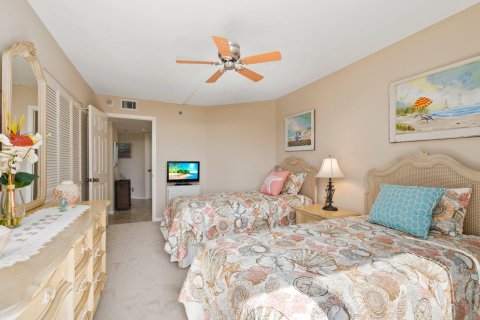 Copropriété à vendre à Hutchinson Island South, Floride: 3 chambres, 175.77 m2 № 860823 - photo 30