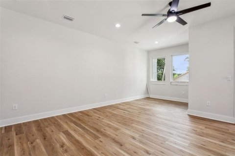 Townhouse in Tampa, Florida 3 bedrooms, 188.31 sq.m. № 1369972 - photo 22